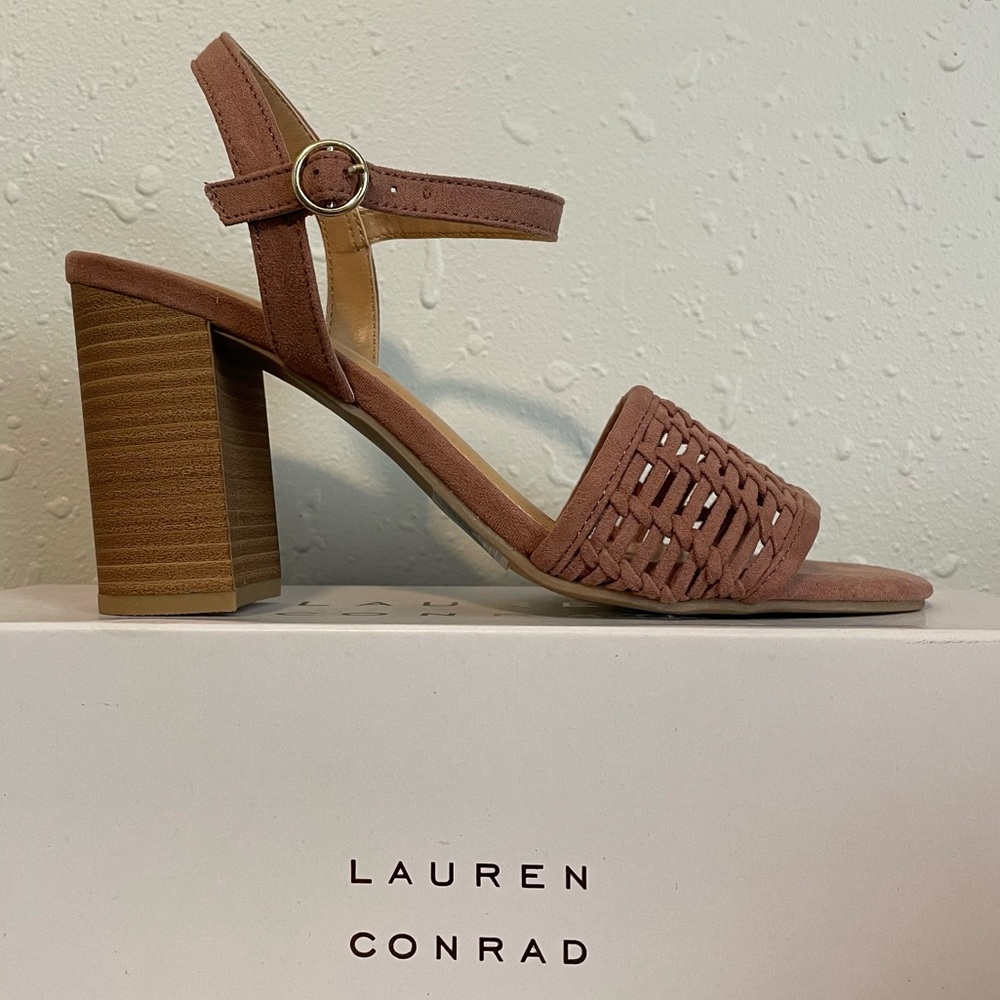 LC Lauren Conrad High Heels 6.5 - Picture 2 of 5